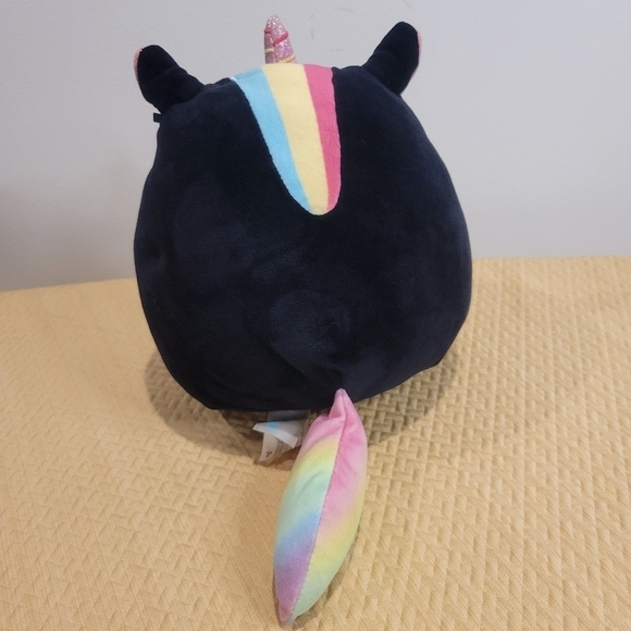 Squishmallows sketlana pink skeleton unicorn plush - Picture 3 of 4